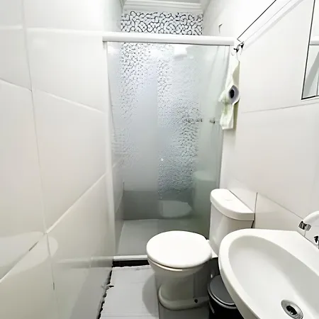 Apartamento térreo com AC-3